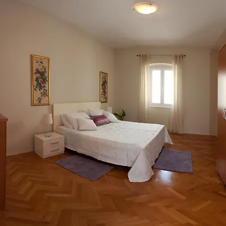 Gianina Apartament