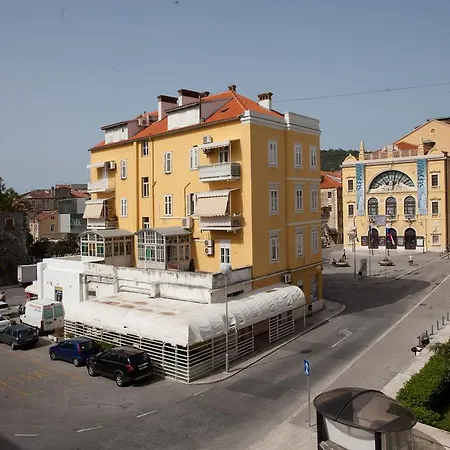 Apartament Gianina *